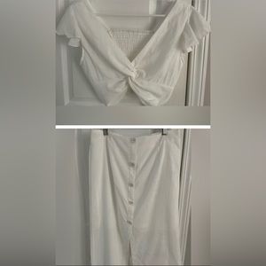 Aluna Levi 2 Piece White Cotton Crop Top & Skirt Set. Size L. New.